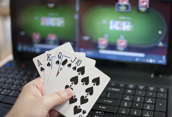 Philippine player accessing tmt Casino live dealer table on smartphone
